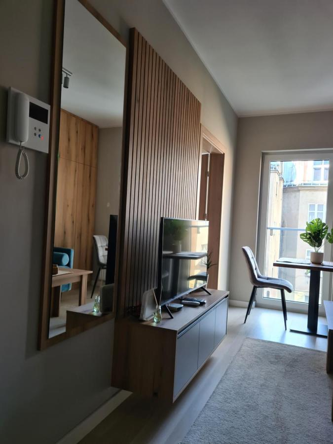 Mostowa 23 Hugo Apartment, Self Check-In 24H, Free Parking, Air-Conditioning Poznan Exterior photo