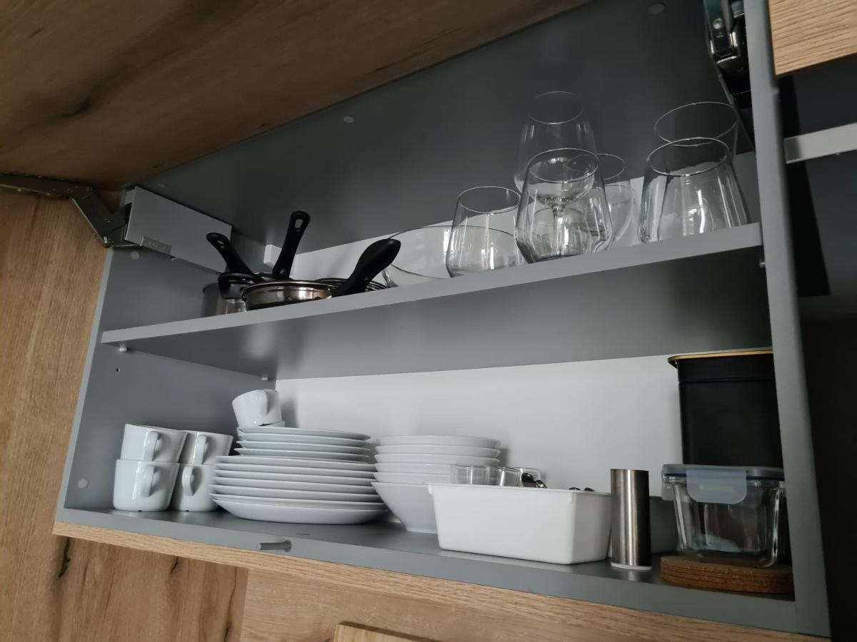 Mostowa 23 Hugo Apartment, Self Check-In 24H, Free Parking, Air-Conditioning Poznan Exterior photo
